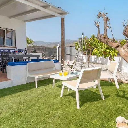 Holiday home Cortijo Camino De Enmedio By Ruralidays